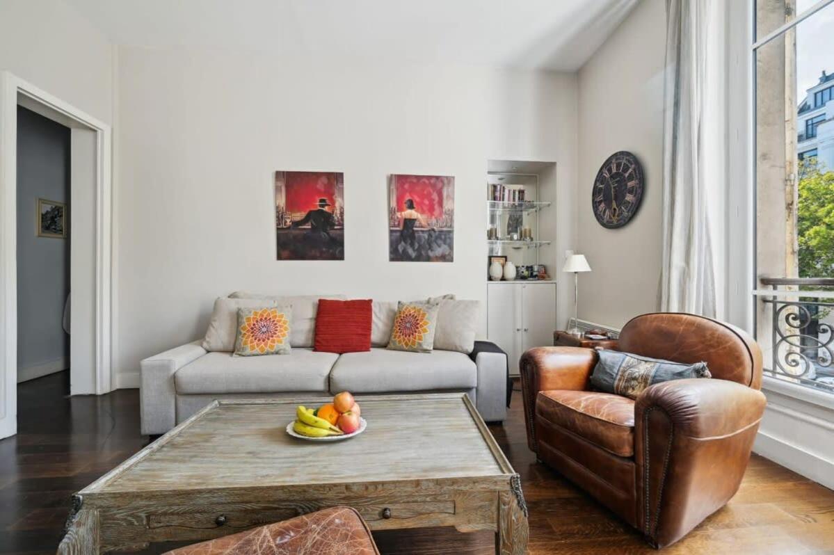 1Br Champs-Elysees - Cityapartmentstay Párizs Kültér fotó